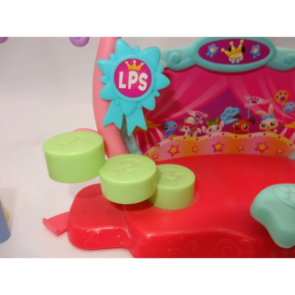 Littlest Pet Shop Tricks N Talents Show and Nooks Bakery Playset Lot